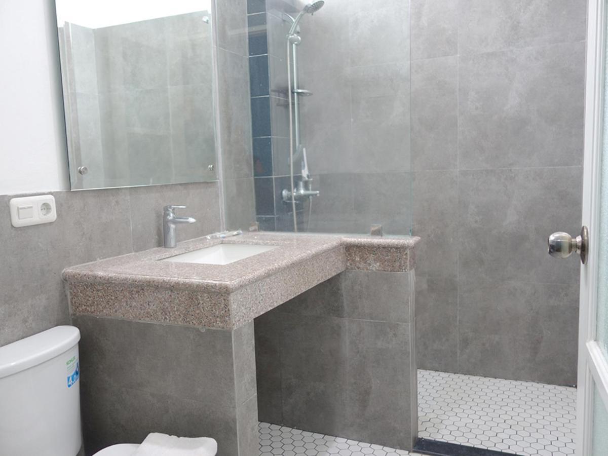 Saffron Suites Syariah Τζακάρτα Εξωτερικό φωτογραφία